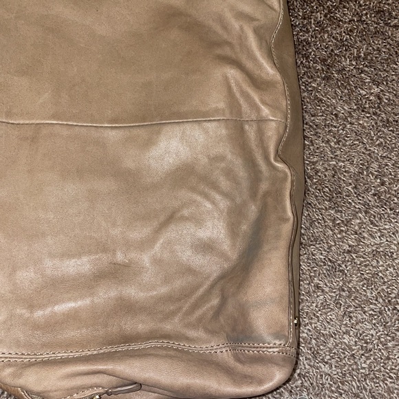 Tory Burch handbag - Picture 11 of 13